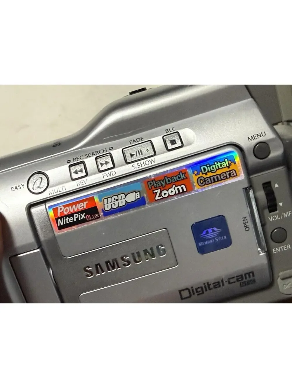 Samsung Camcorder Mini DV SCD23 800X Untested No Power Cord
